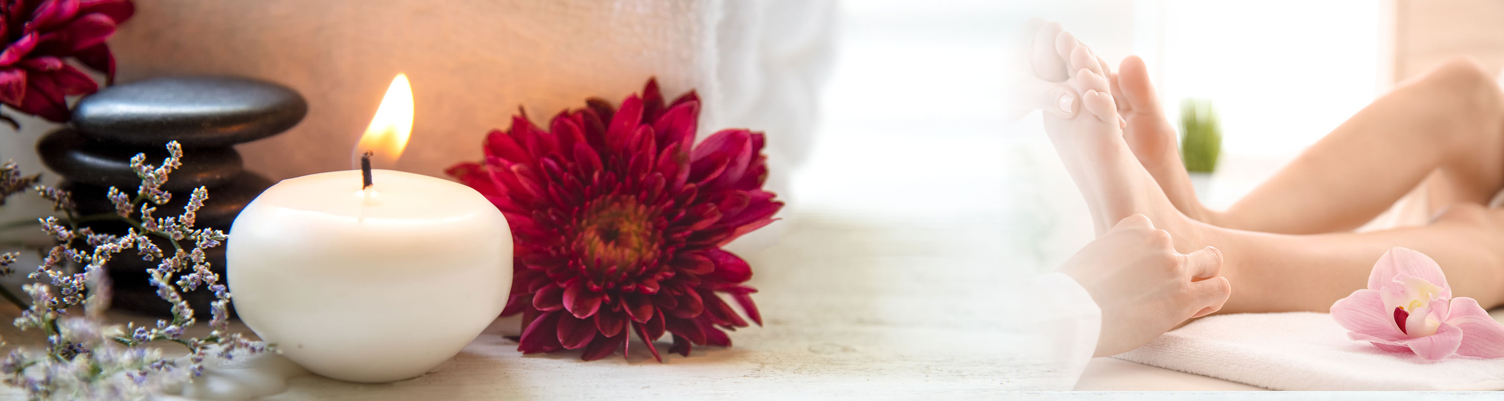 Kosmetikbehandlung, Grimma, Kosmetikstudio, Kosmetik, Enzymbehandlung, Straffungsspezialbehandlung, Wimpern färben, Augenbrauen färben, Augenbrauen zupfen, Aknebehandlung, Fußpflege, Pediküre, Maniküre, Make-up, Enthaarung